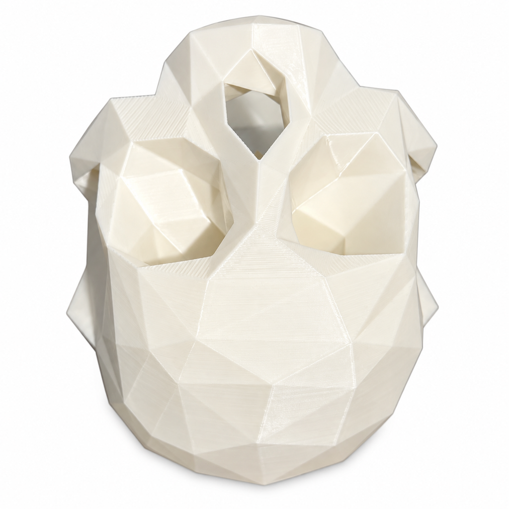 Low-Poly Skull Dice Tower